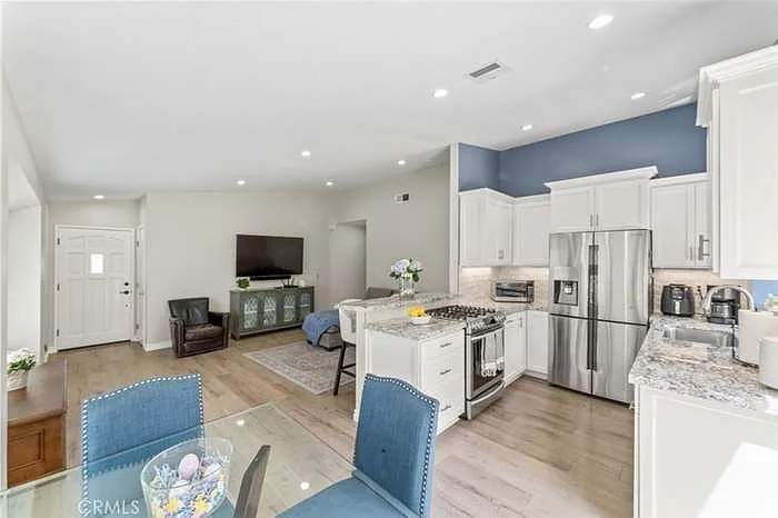 27844 Carnegie Ave — Photo 9