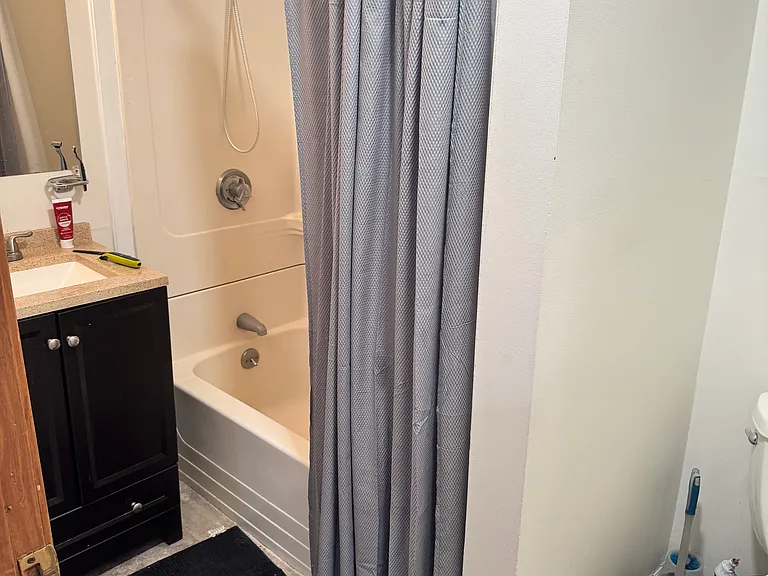 70 Joy St #6 — Photo 10
