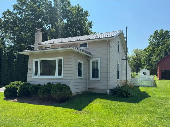 45 Gilbert St, Rushville, NY 14544