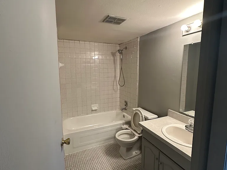 43780 Freeway Dr #90 — Photo 7