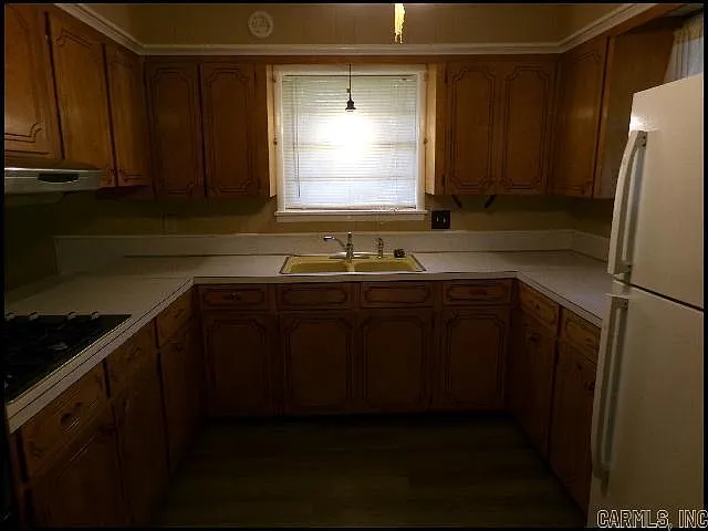 3 bed, 2.0 bath, 1698 sqft, $1,250 — Photo 4