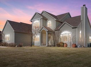 4732 West Woodward DRIVE, Franklin, WI 53132