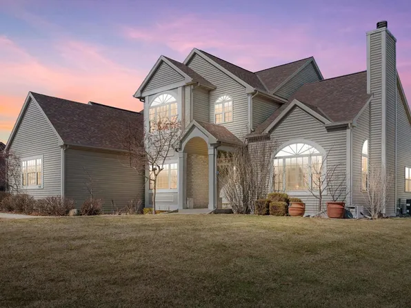 4732 W Woodward DRIVE, Franklin, WI 53132