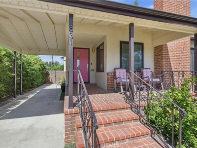 831 E Walnut Ave, Burbank, CA, 91501