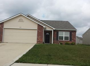 10151 Greenmoor Dr, New Haven, IN 46774