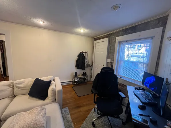 (undisclosed Address), Boston, MA 02215