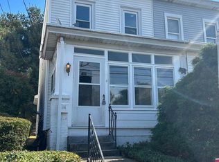174 S Roland St, Pottstown, PA 19464