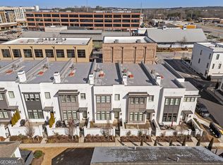 6740 Avis Walk, Alpharetta, GA