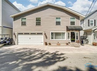 22 Edgewater Park, Toledo, OH 43611