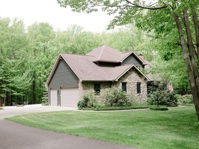 9080 Eureka Rd, Girard, PA, 16417