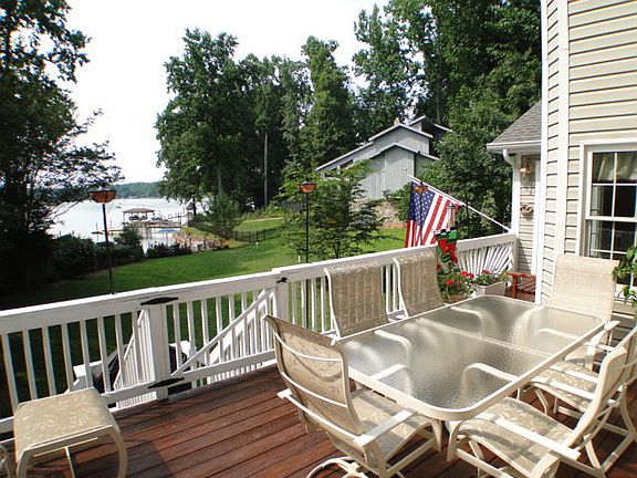 4th image of 7935 Kings Shore Dr