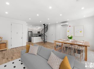 860 E 35th St #4, Brooklyn, NY 11210