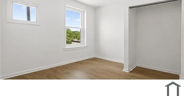 4035 Green St #3 — Photo 7