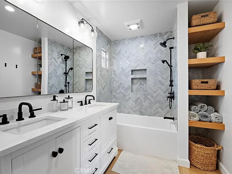 226 La Jolla Dr — Photo 27