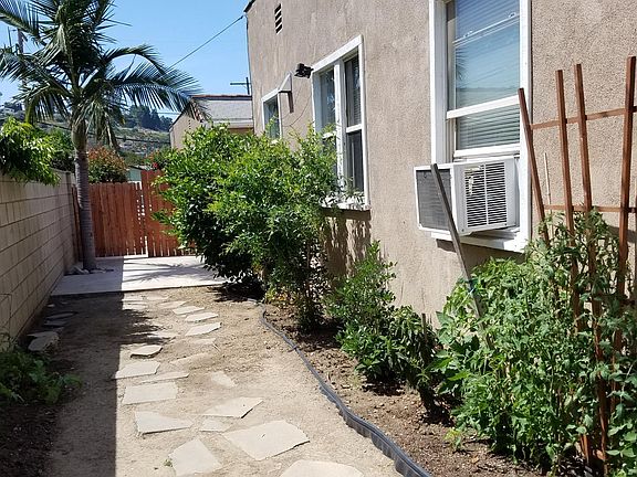 4th image of 2552 San Clemente Ave