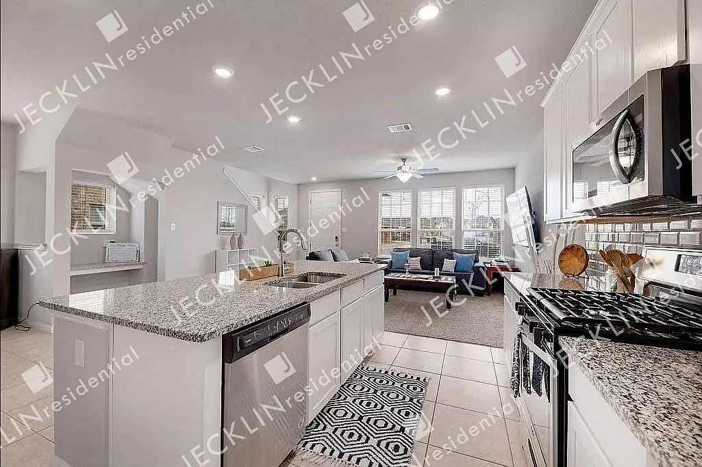 6015 Pleasanton Pkwy — Photo 4