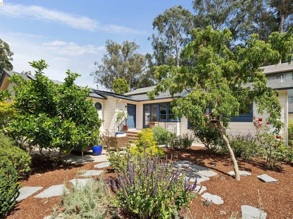 3635 Majestic Ave, Oakland, CA 94605