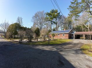 50 Lakewood Rd, Dartmouth, MA 02747