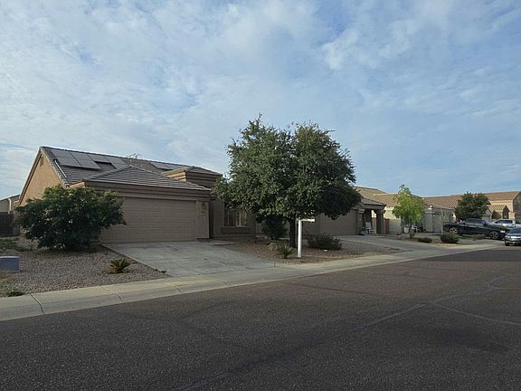 2nd image of 10617 W Nez Perce St