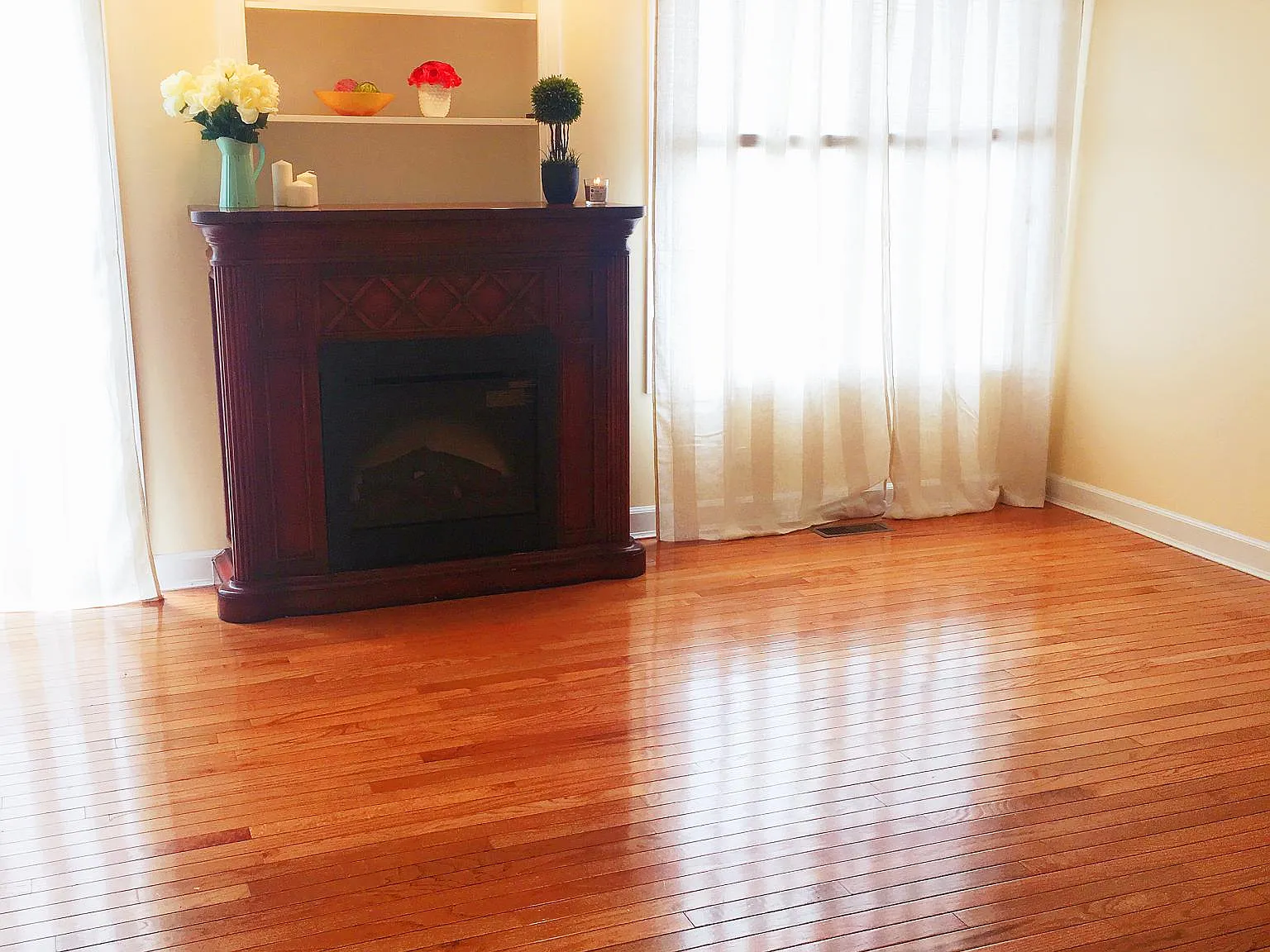 341 Grissom Ct — Photo 3