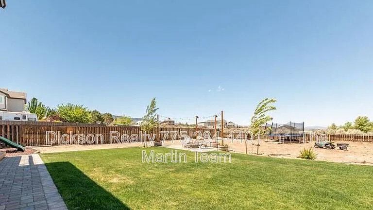 2205 Stowe Dr — Photo 17