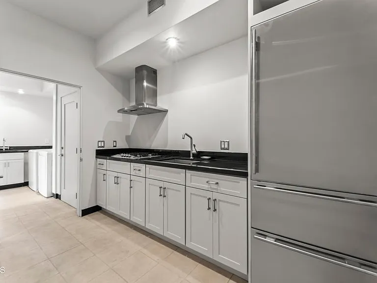 1101 Outlook Ln — Photo 23