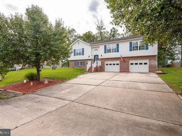 202 Veterans Way, Martinsburg, WV 25405