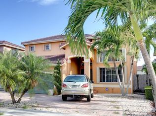 14887 SW 40th Ter, Miami, FL 33185