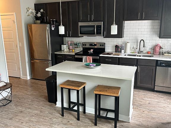 4th image of 200 S Academy St Unit 2129