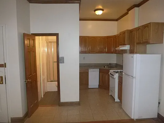 Rented by John Downey, LREB | media 31