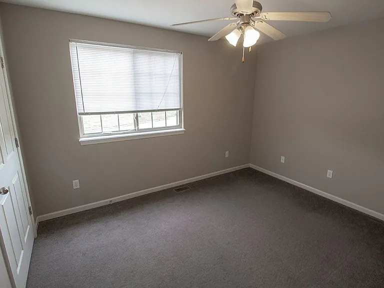 214 Arctic Wolf Ct — Photo 28