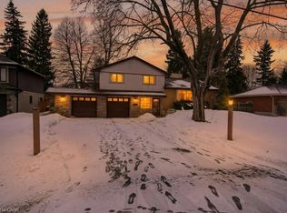 324 Woodworth Dr W, Hamilton, ON L9G2N1