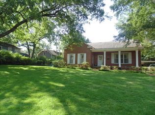 1526 Jefferson Ave, Oxford, MS 38655