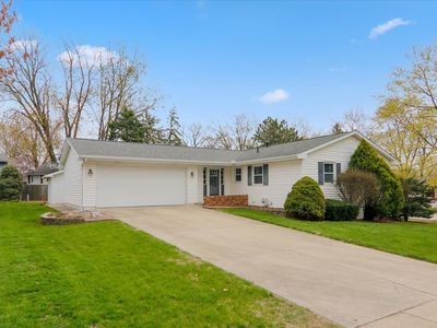 720 Lara Rd, Normal, IL, 61761