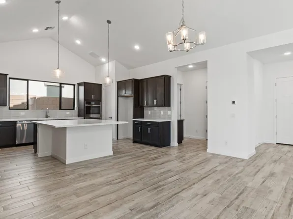 20421 W Rovey Avenue, Buckeye, AZ 85396