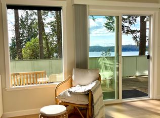 17460 Golden View Ave #1, La Conner, WA 98257