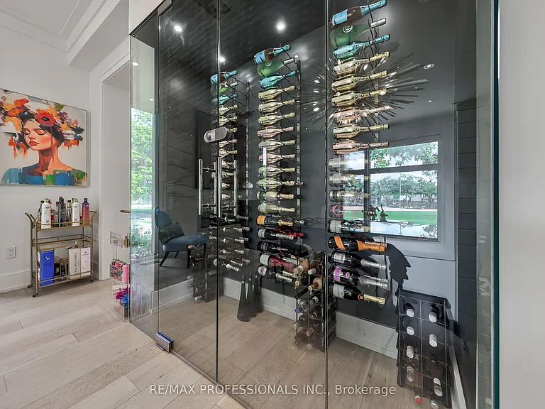 29 Avon Park Dr — Photo 10