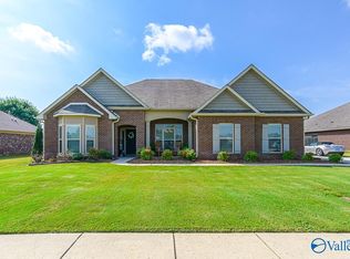 110 Lexi Ln, Meridianville, AL 35759