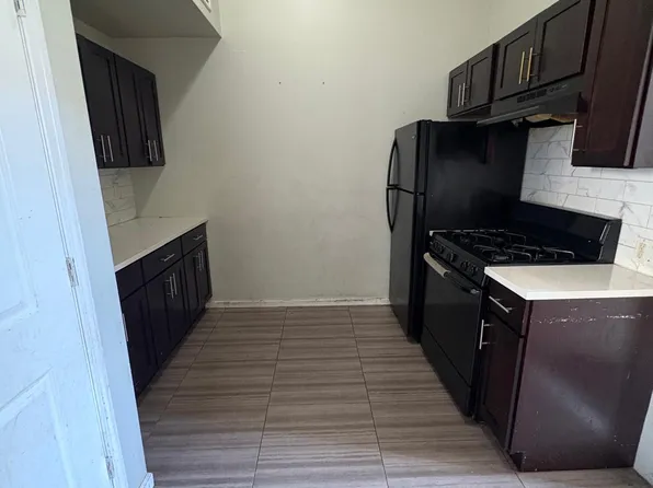 234 N 18th St #1F, East Orange, NJ 07017