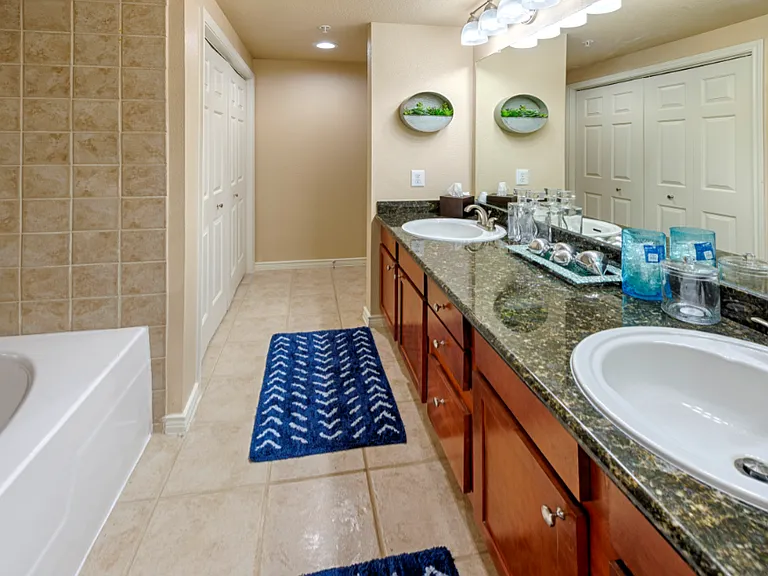 The Lakes at Cinco Ranch — Photo 12