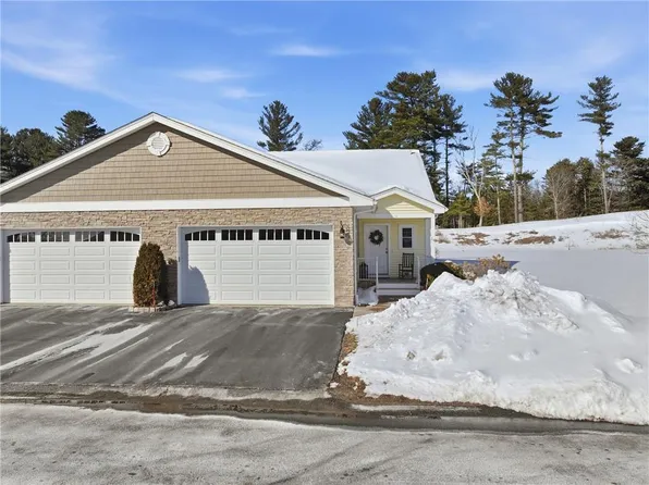 14 Bella Vista Cir, Glocester, RI 02814