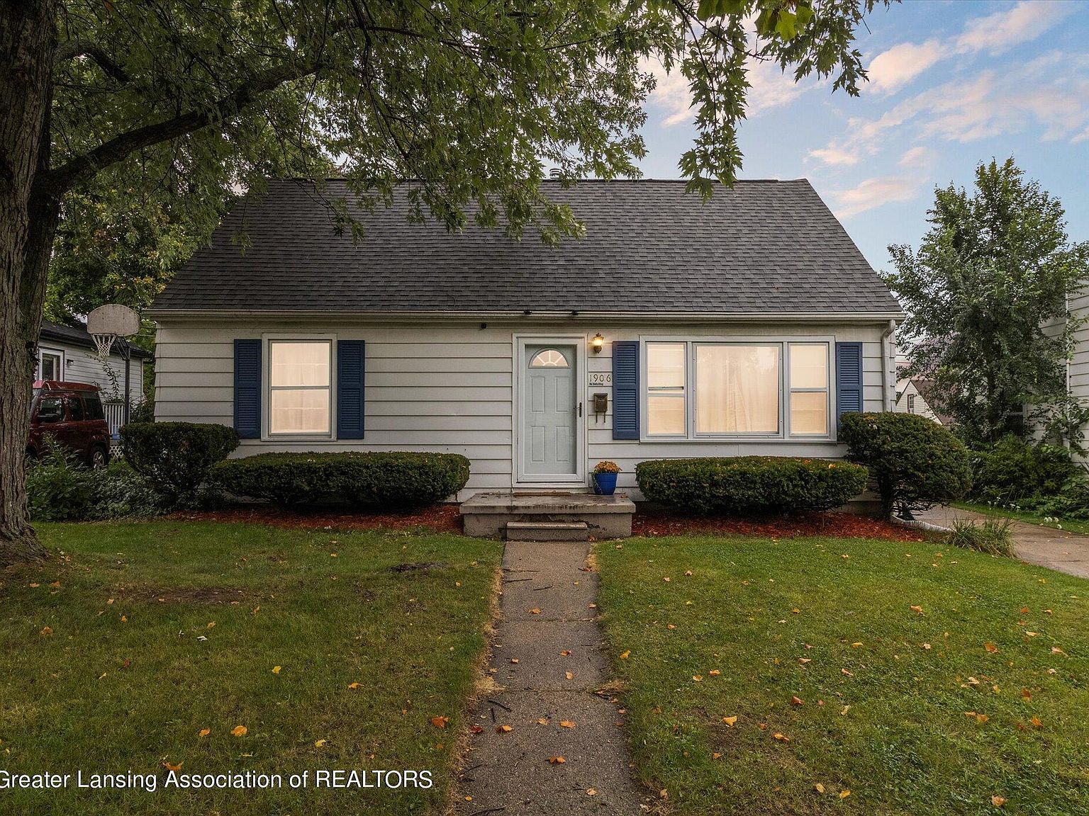 1906 W Rundle Ave, Lansing, MI 48910 Zillow