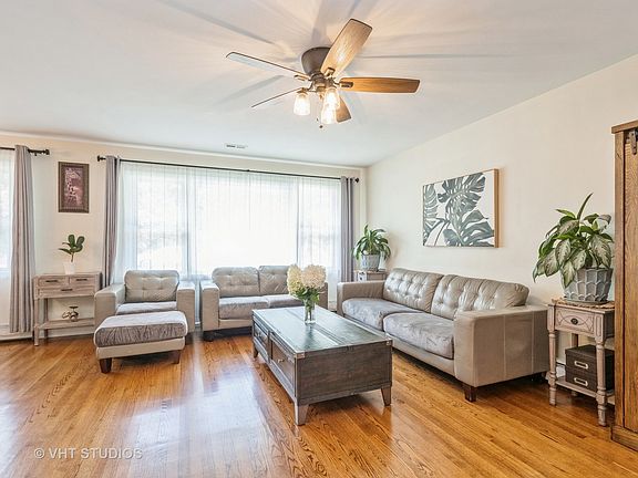 3rd image of 3028 Sunnyside Ave