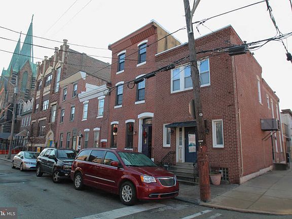 3rd image of 1626 E Berks St