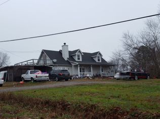 2455 Outlaw Rd, Woodlawn, TN 37191