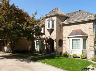 20912 Buckskin Trl, Elkhorn, NE 68022