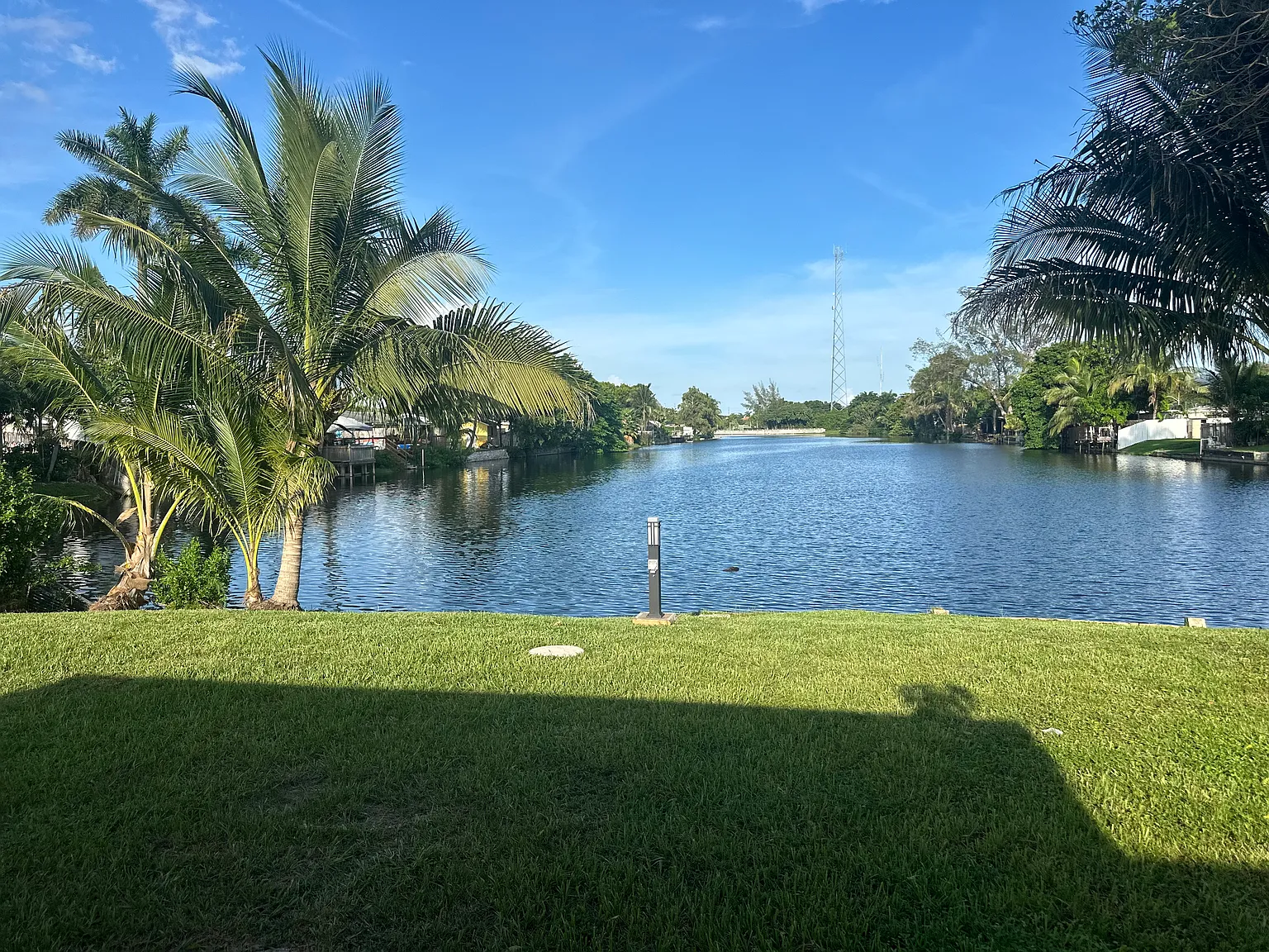 3 bed, 1200 sqft, $3,200 — Photo 2