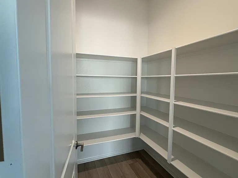 Large walk-in pantry to store all your food