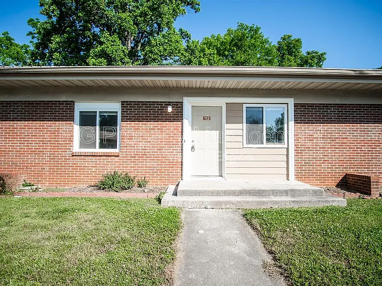 113 Louella Dr — Photo 1