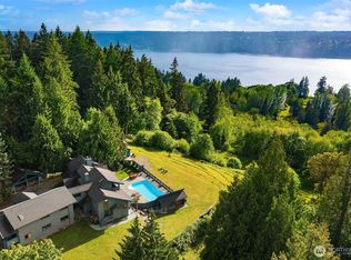 18005 Thorsen Rd SW, Vashon, WA 98070